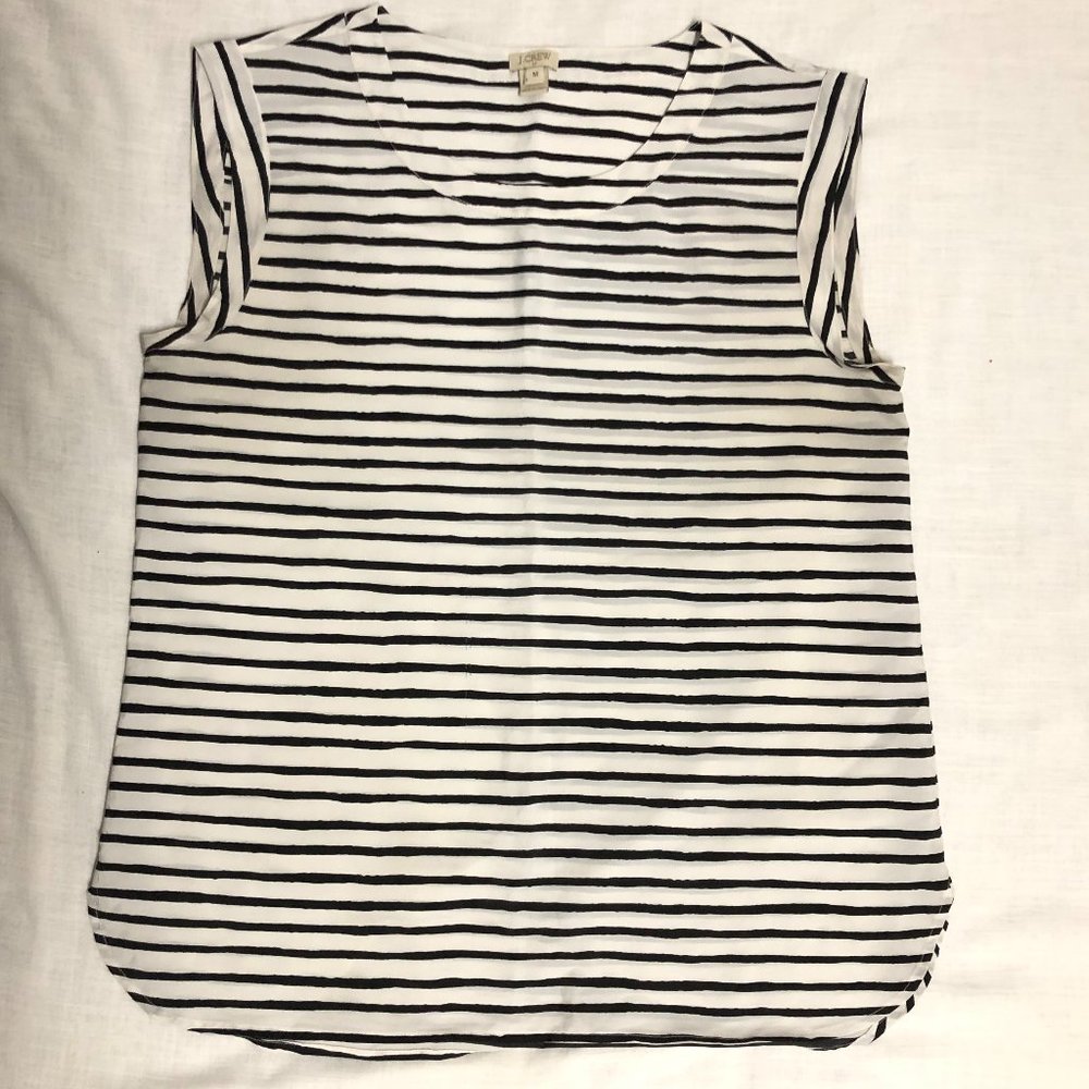 J. Crew cap sleeve white and black stripe blouse, curved hem, womens size Medium